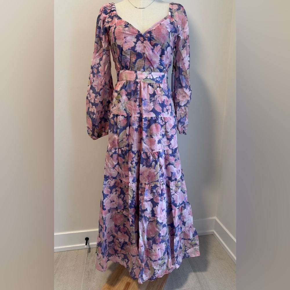 NWT - Astr Floral Maxi Dress in‎ Pink and Purple, Size x-small
